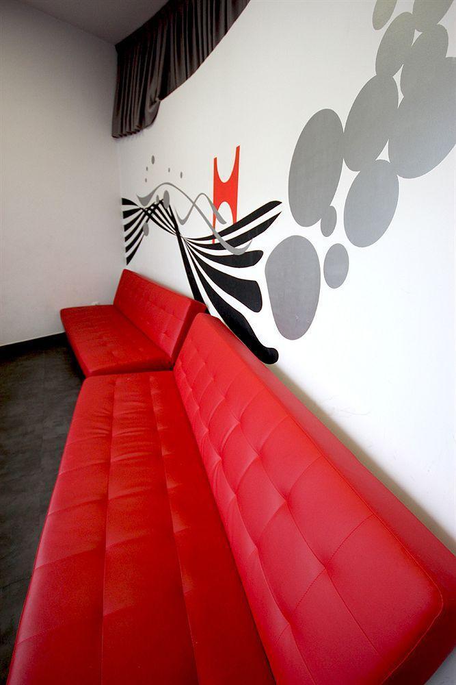 Botxo Gallery - Youth Hostel Bilbao Ngoại thất bức ảnh
